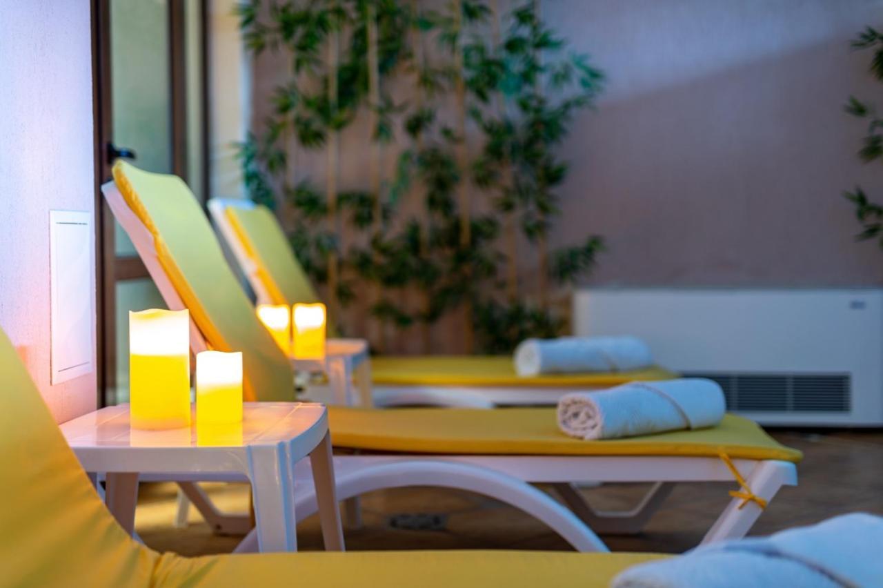 Deer Lake 521 At Oak Residence Hotel & Relax Смолян Екстериор снимка